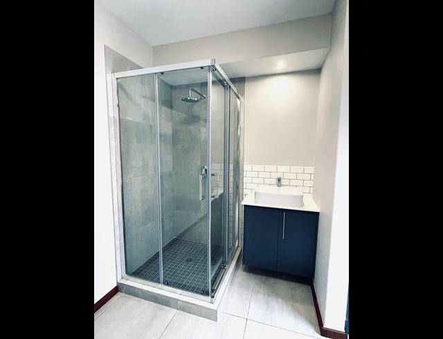 1 BEDROOM PROPERTY TO RENT IN LYNNWOOD